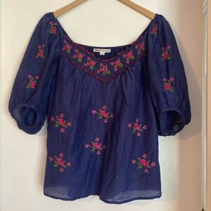 Beautiful navy embroidered Sundance peasant blouse